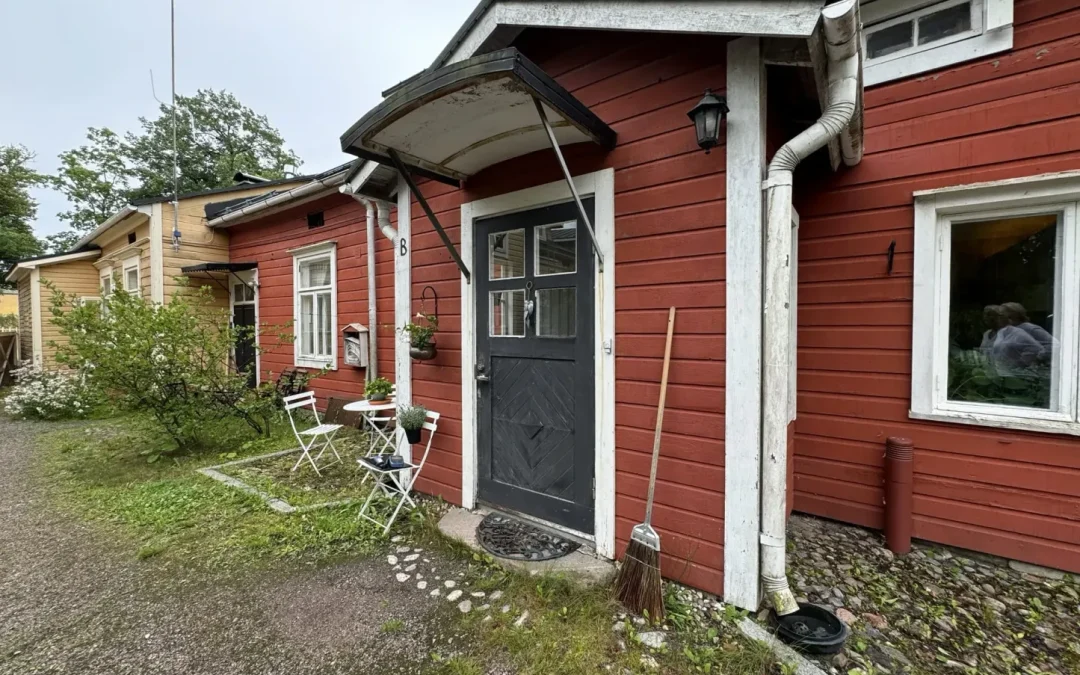 Asunnon kauppakirja